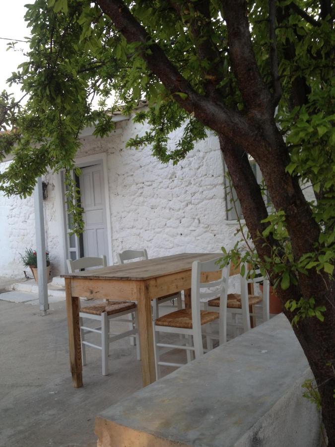 Aνεξάρτητη Παραδοσιακή Πέτρινη Κατοικία Corinth Bagian luar foto